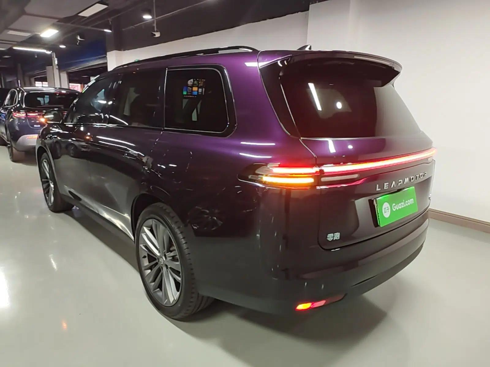 Leapmotor C16 2024 Range-Extended 200 Luxury Edition — миниатюра 4