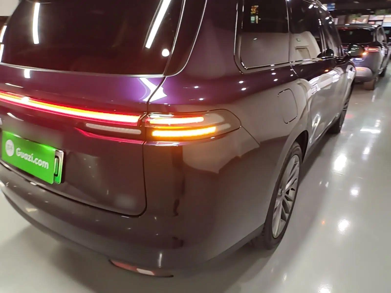 Leapmotor C16 2024 Range-Extended 200 Luxury Edition — миниатюра 9