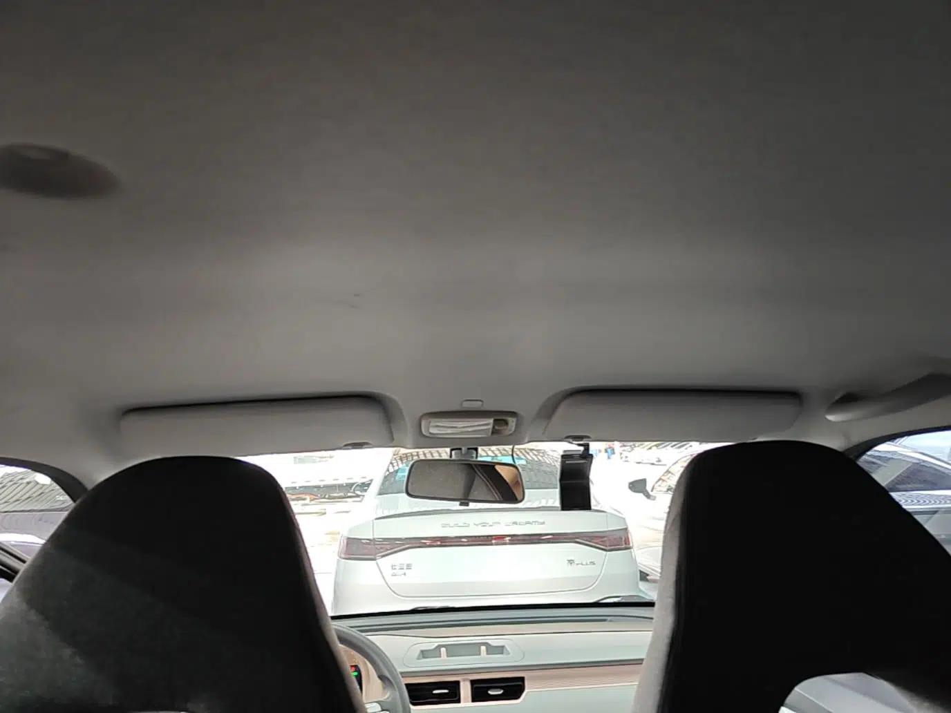 Chery QQ Ice Cream 2022 170km Sundae Phosphate Lithium-Ion — миниатюра 21