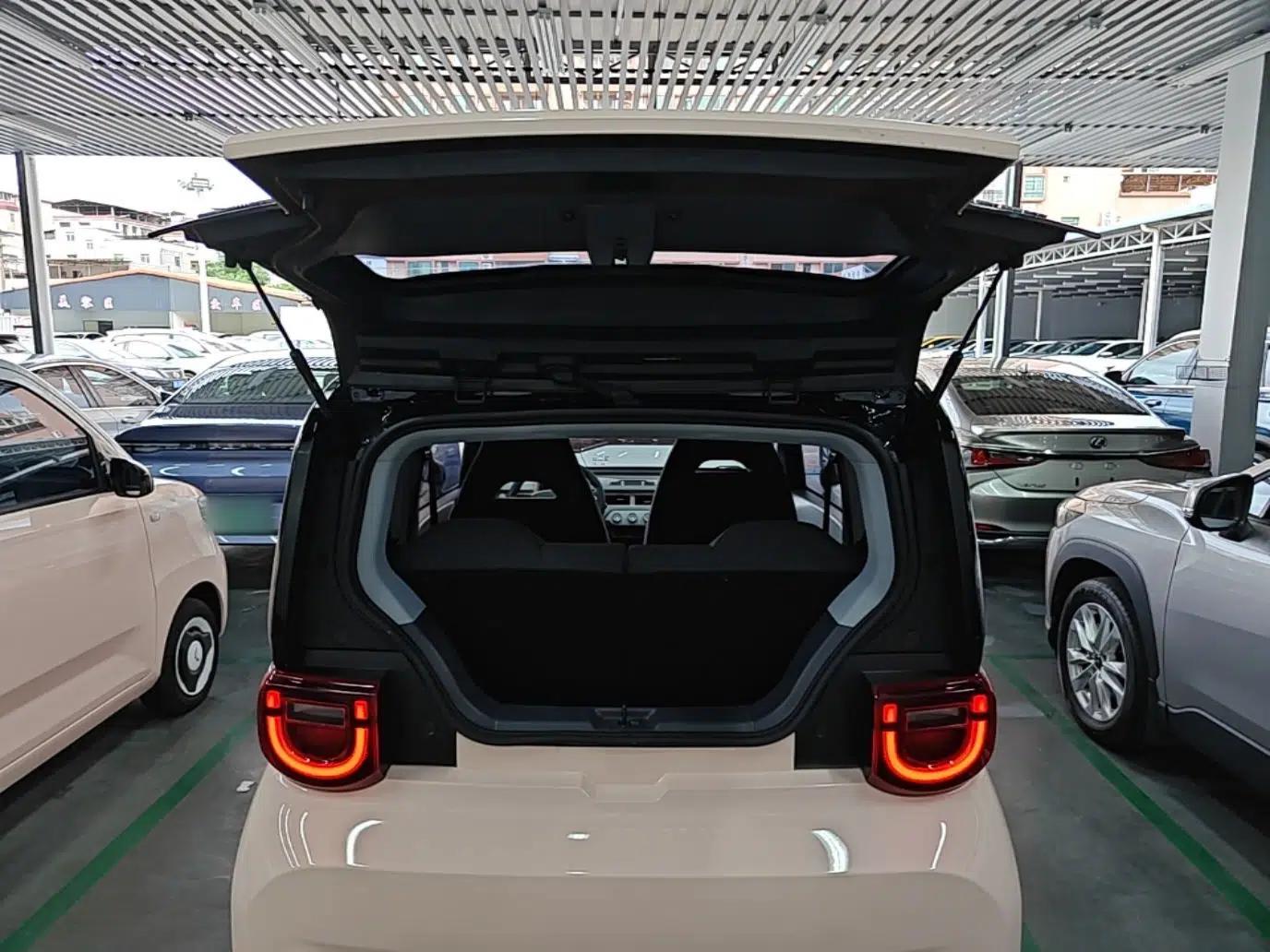 Chery QQ Ice Cream 2022 170km Sundae Phosphate Lithium-Ion — миниатюра 22