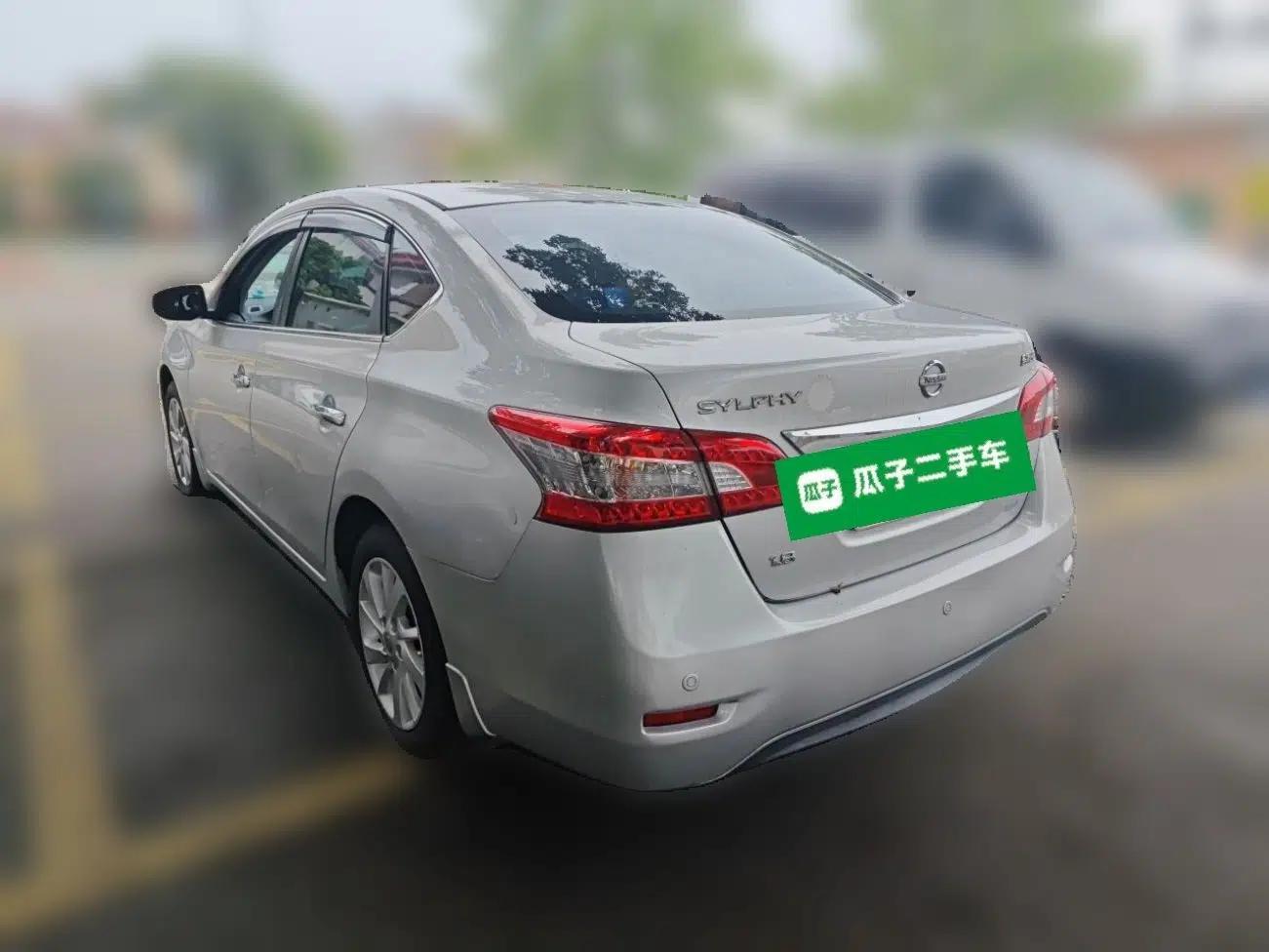 Nissan Sylphy 2012 1.8XL CVT Luxury Edition — миниатюра 4