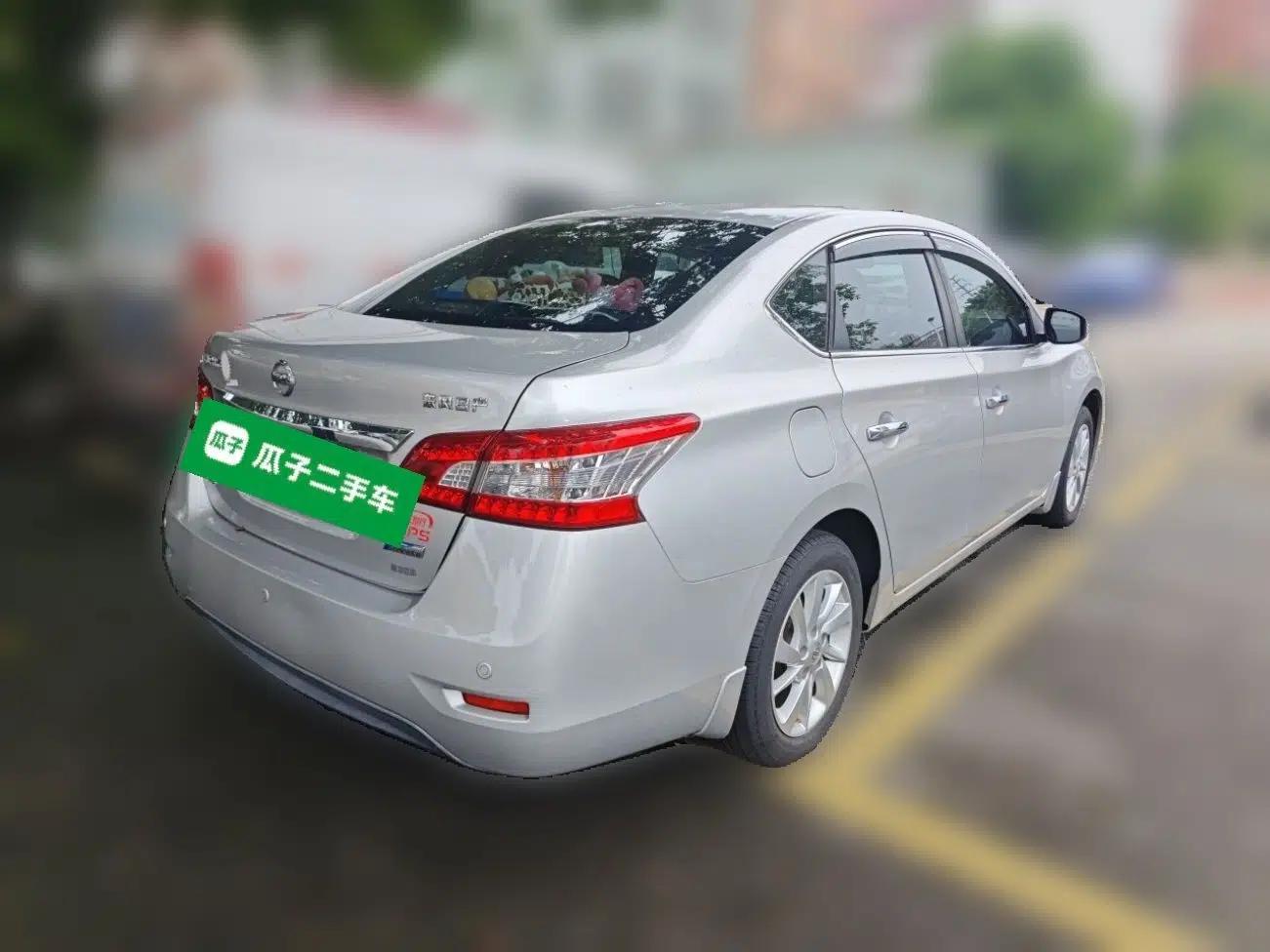 Nissan Sylphy 2012 1.8XL CVT Luxury Edition — миниатюра 6