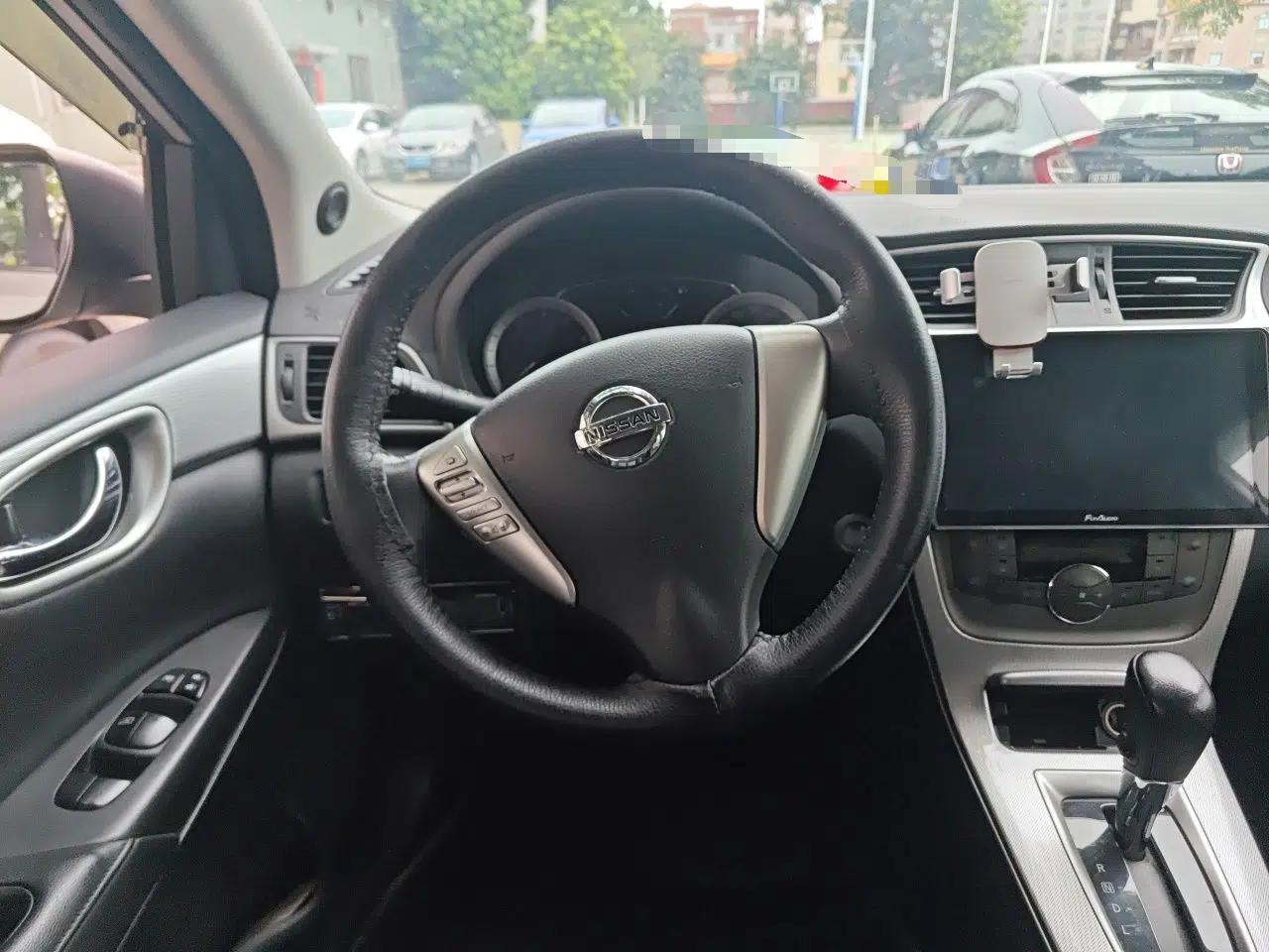 Nissan Sylphy 2012 1.8XL CVT Luxury Edition — миниатюра 10