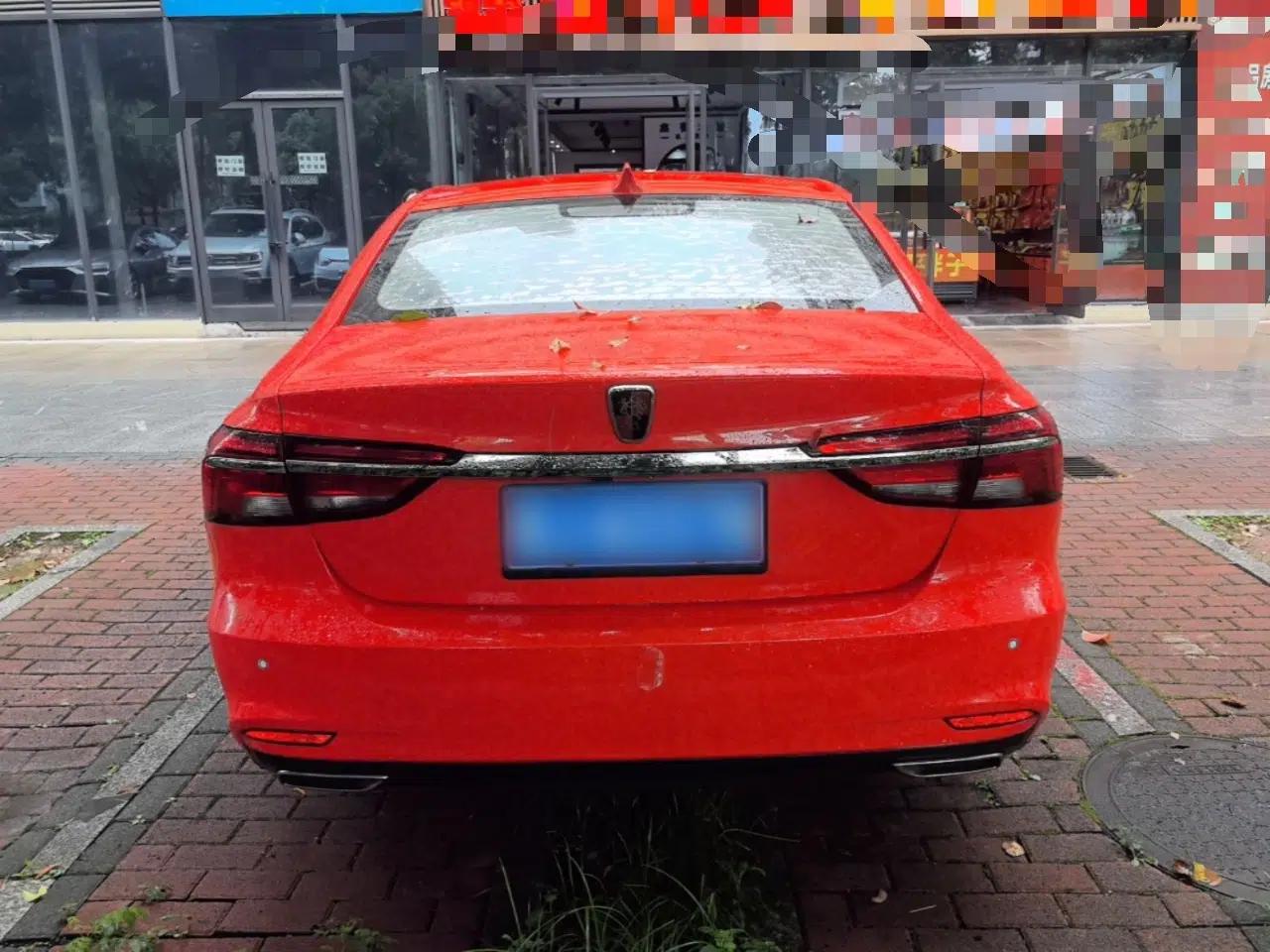 Roewe i6 2017 20T Automatic Internet ZhiZun Edition — миниатюра 5