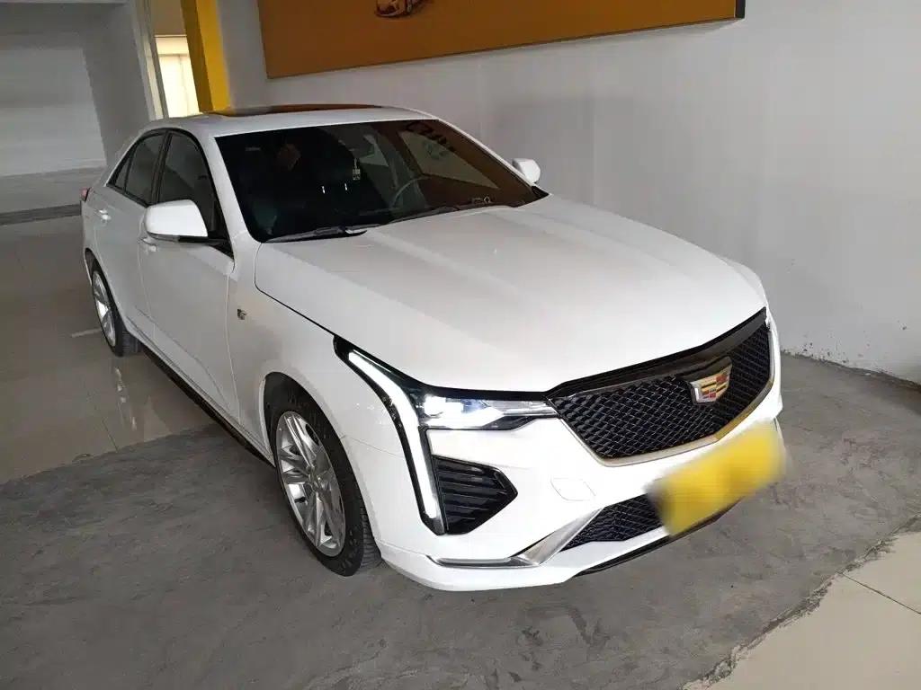2022 Cadillac CT4 28T Luxury Edition — миниатюра 4