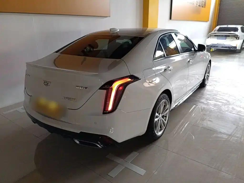 2022 Cadillac CT4 28T Luxury Edition — миниатюра 7