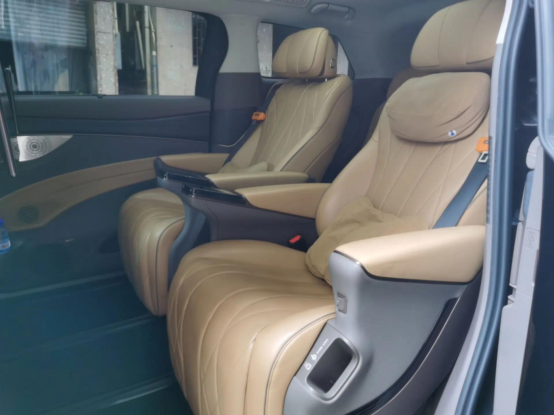 Denza D9 2022 DM-i 970 Four-Wheel Drive Flagship Model — миниатюра 17