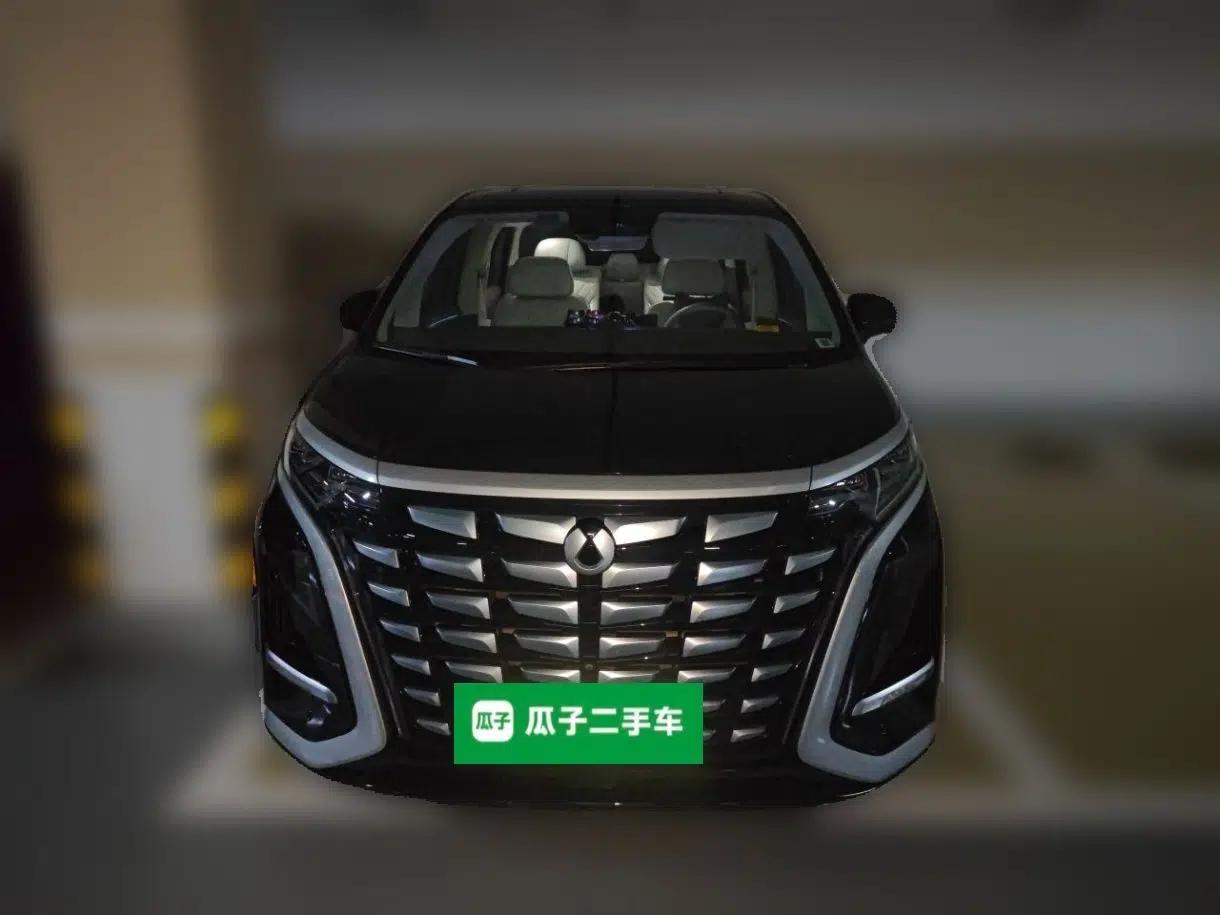 Denza D9 2022 DM-i 970 Four-Wheel Drive Flagship Model — миниатюра 2