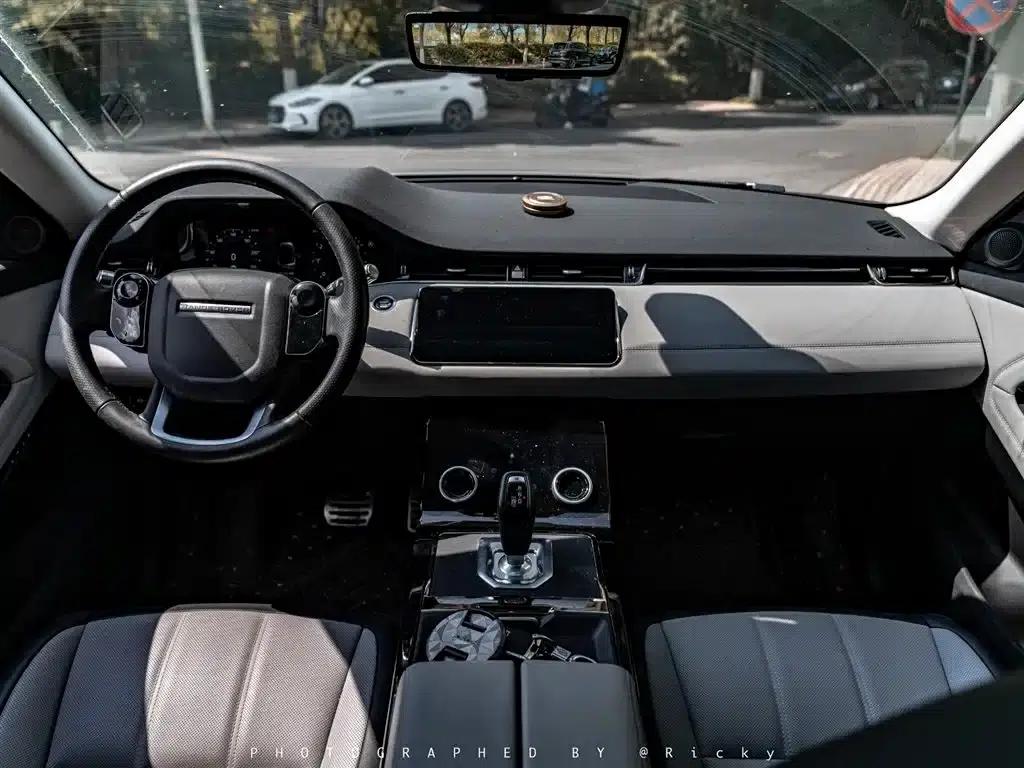 Range Rover Evoque 2020 249PS R-DYNAMIC SE Sport Tech Edition — миниатюра 3