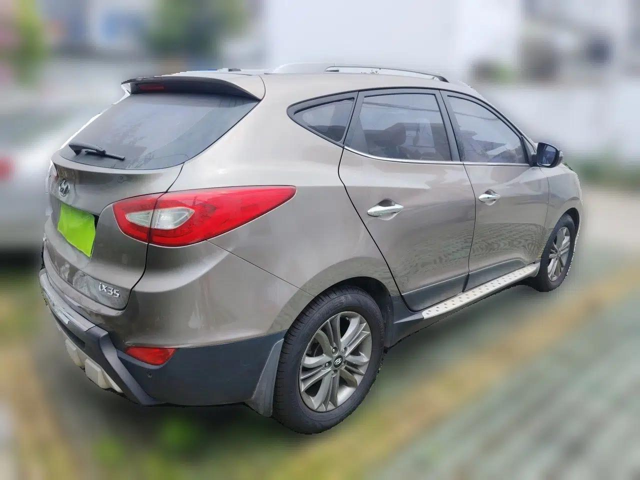 Hyundai ix35 2015 2.0L Automatic 2WD Smart Type China IV — миниатюра 6