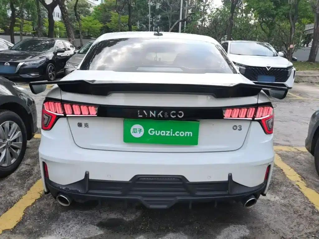 Lynk & Co 03 2019 1.5TD DCT Sport Edition (China VI Emission Standard) — миниатюра 4