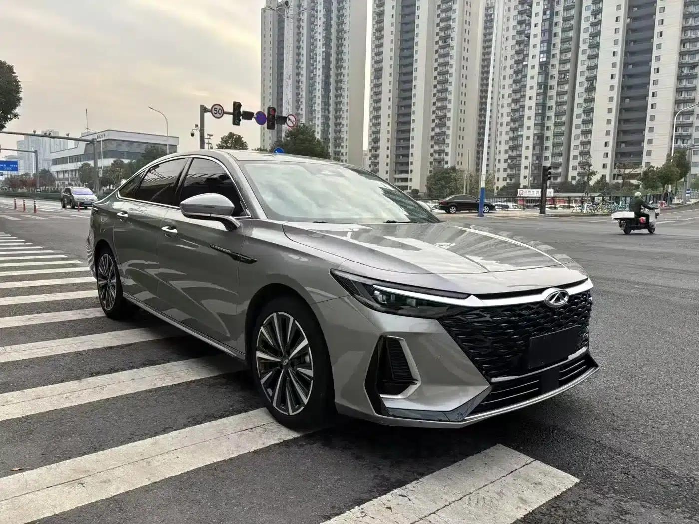 Chery Arrizo 8 2023 1.6T DCT Elegance — миниатюра 3