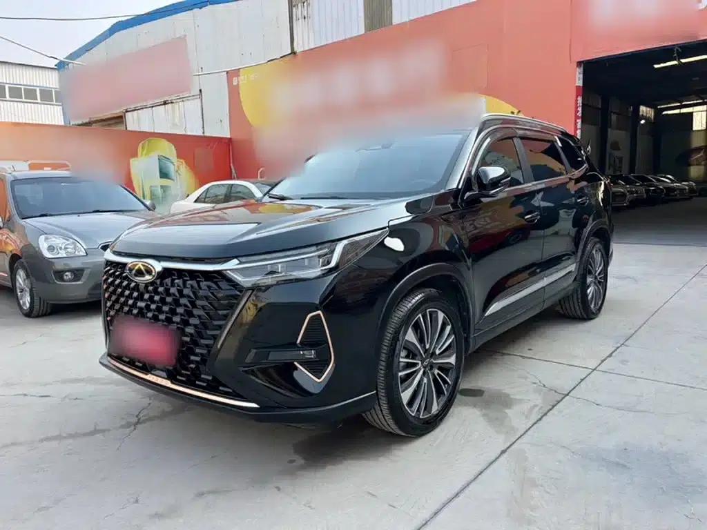 Chery Tiggo 8 PRO 2025 390T 2WD Premium Edition I — миниатюра 1