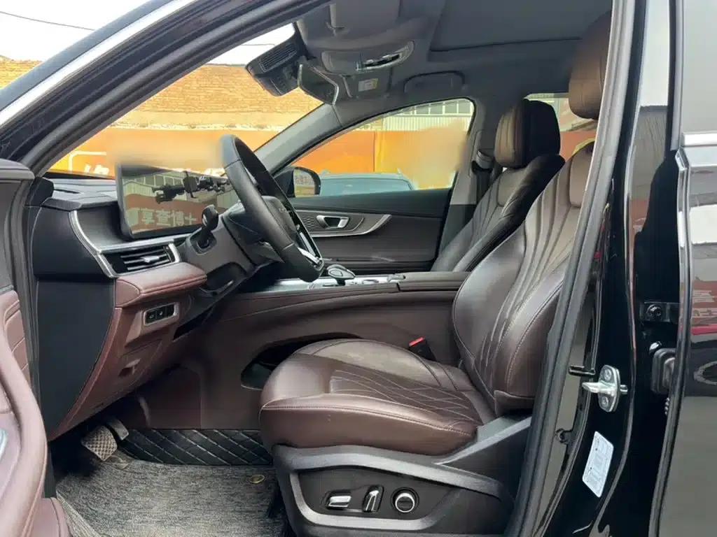 Chery Tiggo 8 PRO 2025 390T 2WD Premium Edition I — миниатюра 13