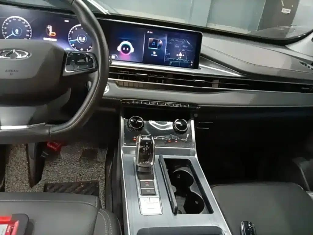 Chery Tiggo 7 PLUS 2022 1.5T CVT Premium+ — миниатюра 9