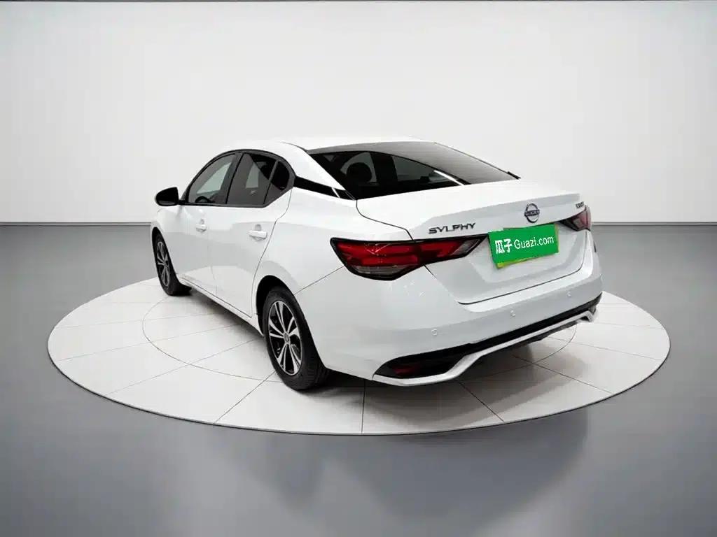 Nissan Sylphy 2023 1.6L CVT Enjoy Edition — миниатюра 5