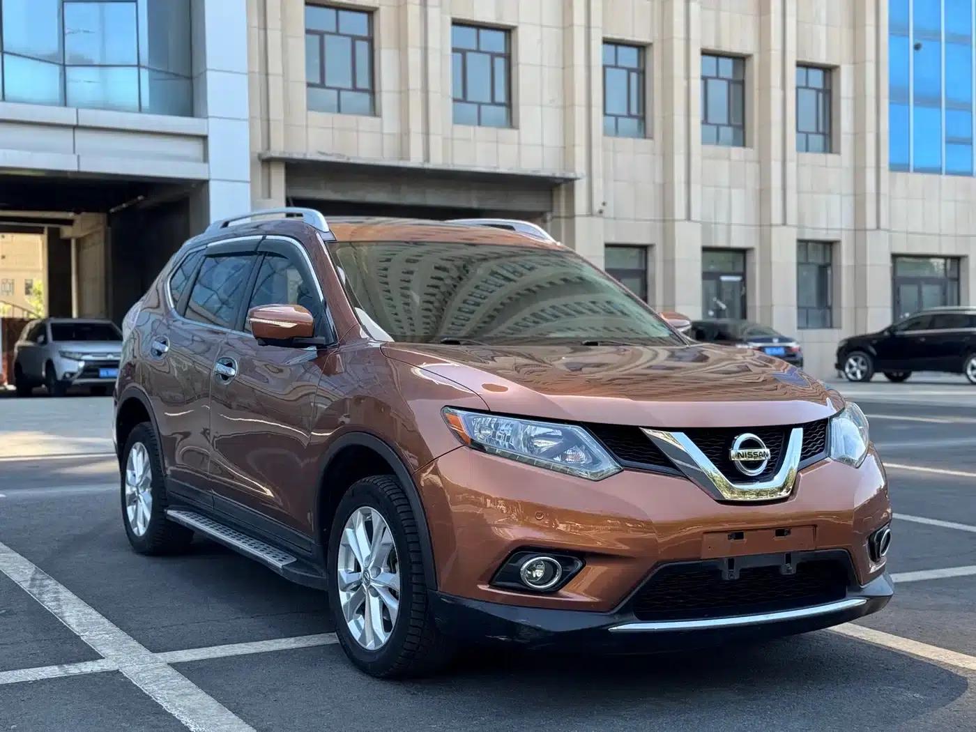 Nissan X-Trail 2015 2.5L CVT Leading MAX Edition 4WD — миниатюра 3