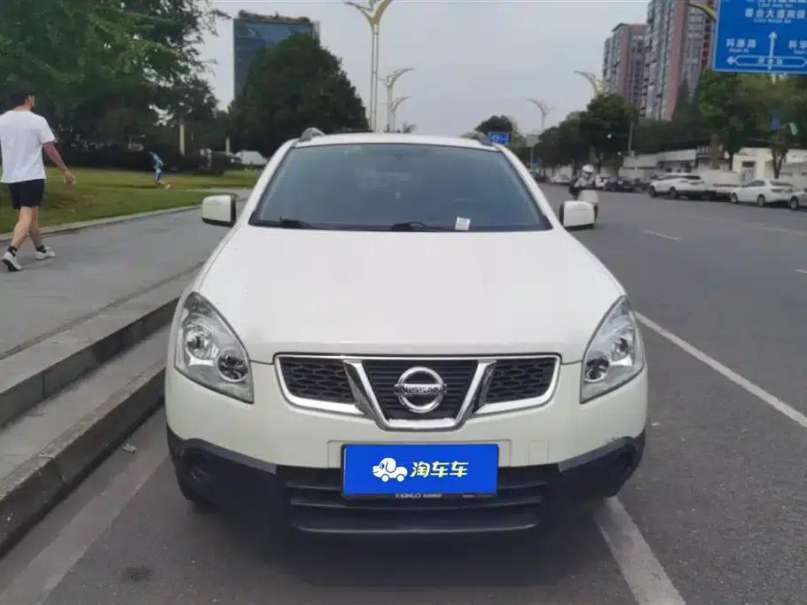 Nissan Qashqai 2012 1.6XE Wind 5MT 2WD — миниатюра 2