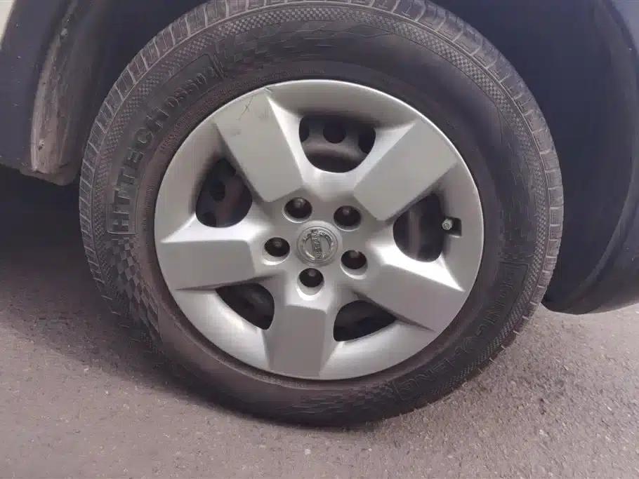 Nissan Qashqai 2012 1.6XE Wind 5MT 2WD — миниатюра 6