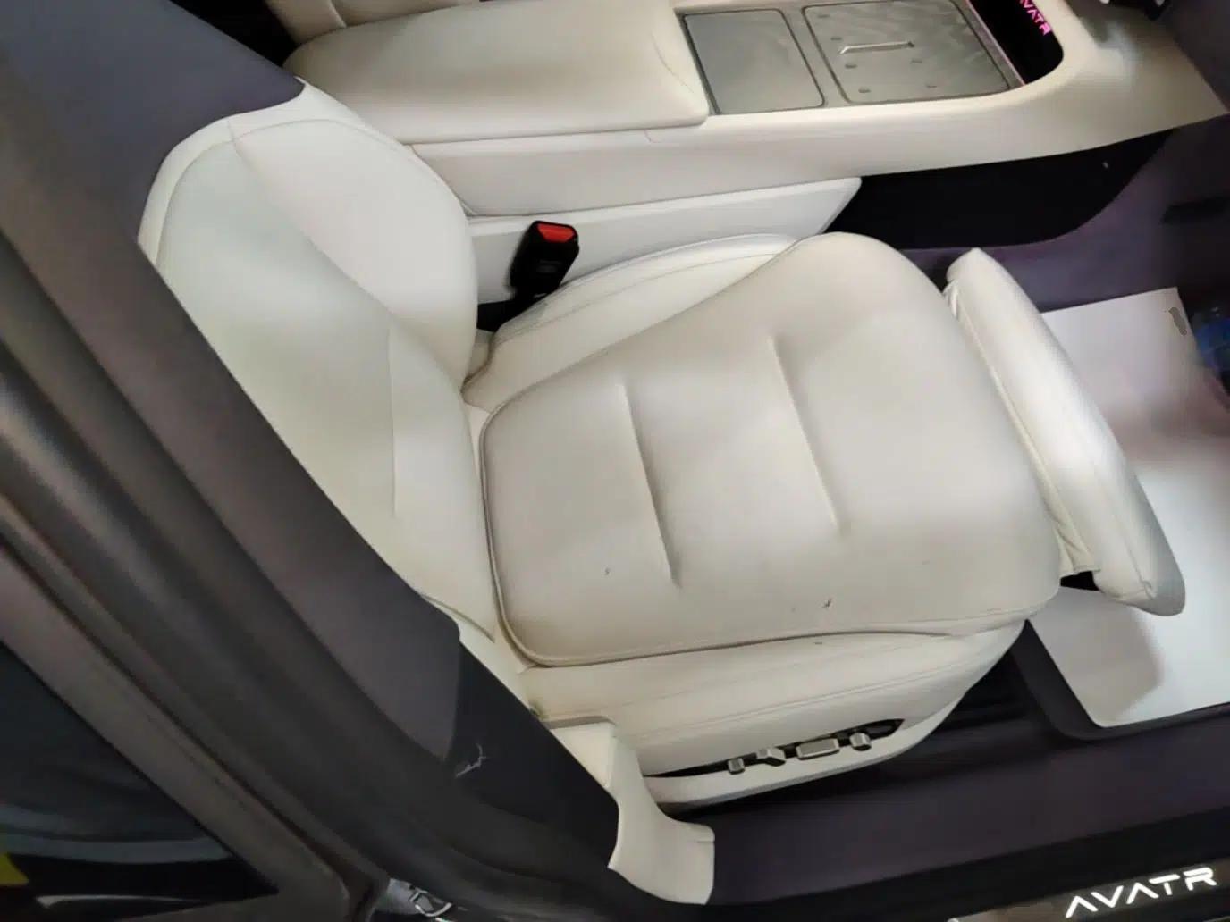 Avatr 12 2023 650 Three-Laser Four-Wheel Drive Performance Edition — миниатюра 24