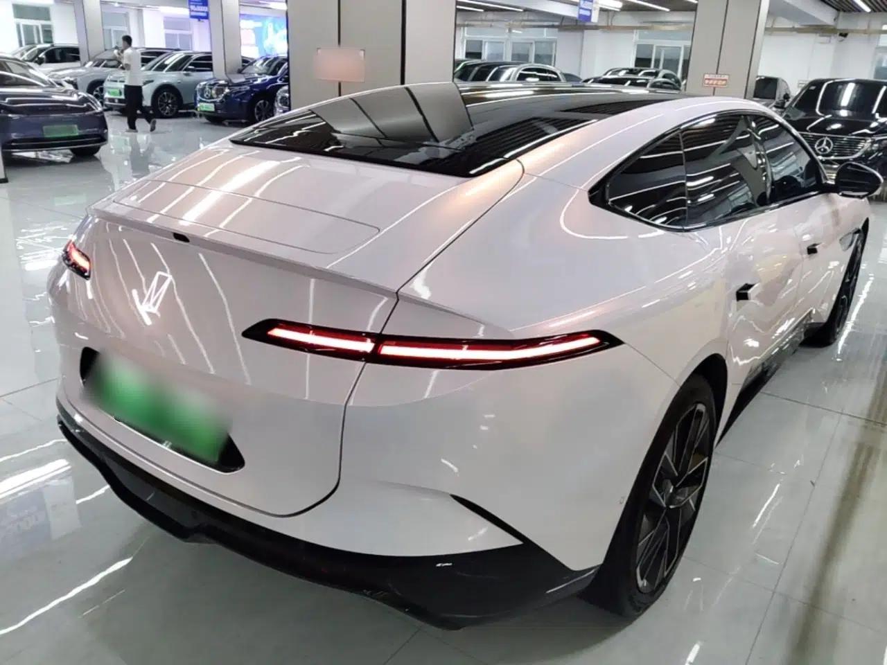 Avatr 12 2023 650 Three-Laser Four-Wheel Drive Performance Edition — миниатюра 6