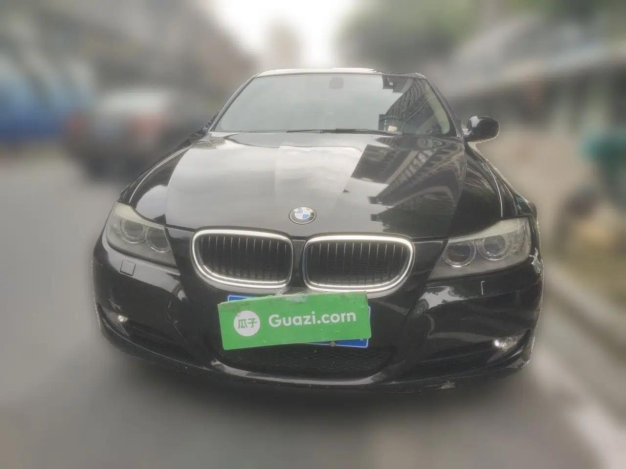 BMW 3 Series 2012 318i Leading Model — миниатюра 2