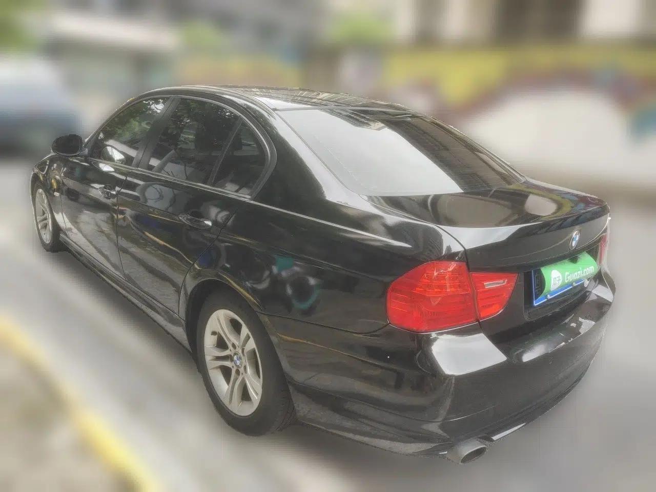 BMW 3 Series 2012 318i Leading Model — миниатюра 4