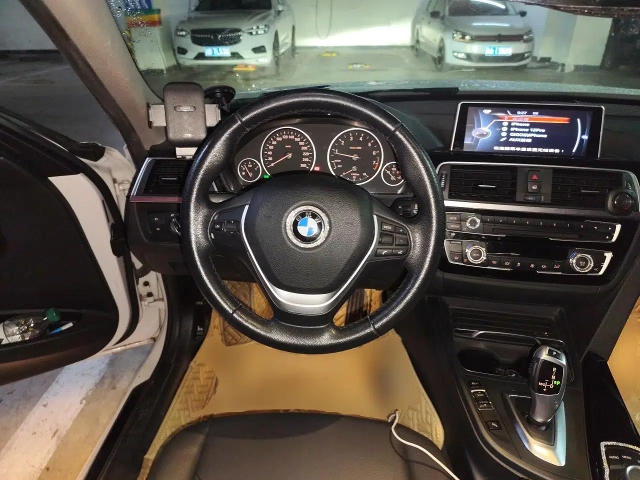 BMW 3 Series 2017 320Li Fashion Model — миниатюра 10
