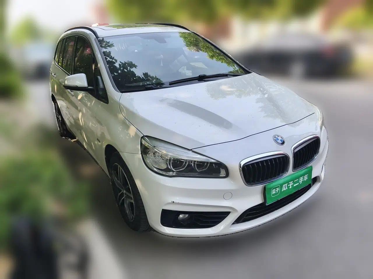 BMW 2 Series Gran Tourer 2015 218i Sports Design Package — миниатюра 3