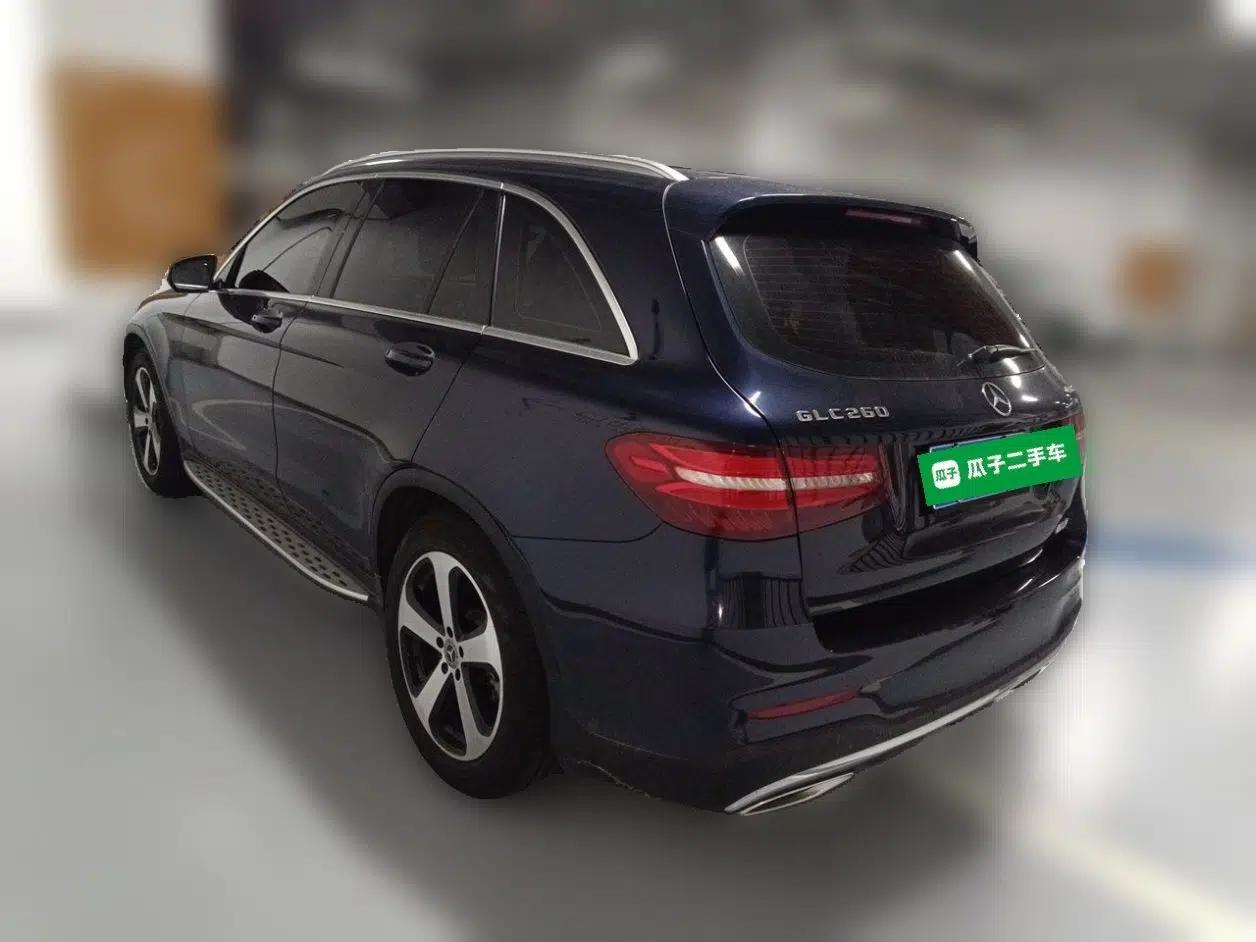Mercedes-Benz GLC 2018 GLC 260 4MATIC Luxury Model — миниатюра 4