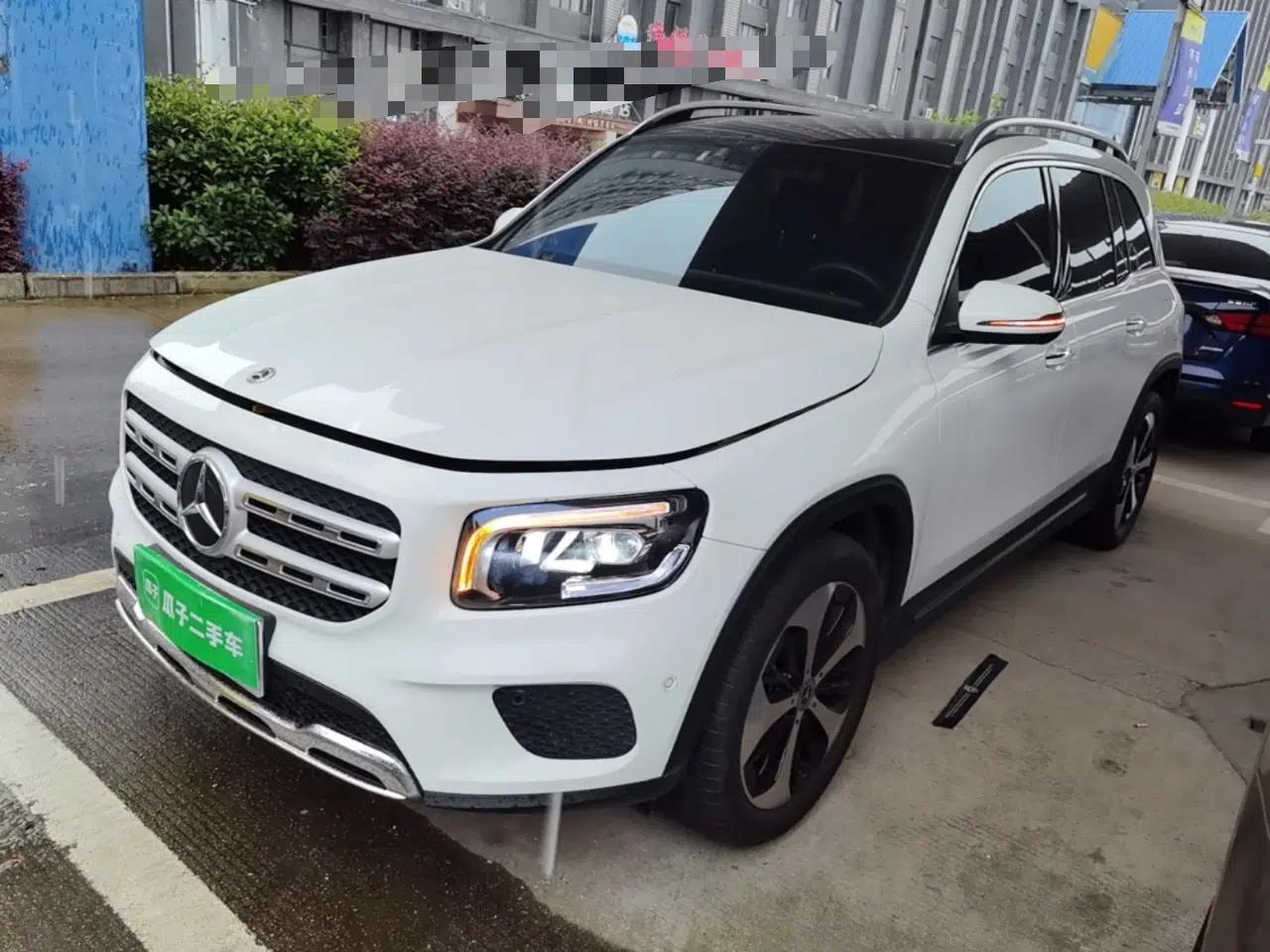 Mercedes-Benz GLB 2023 GLB 220 Fashion Model — миниатюра 1