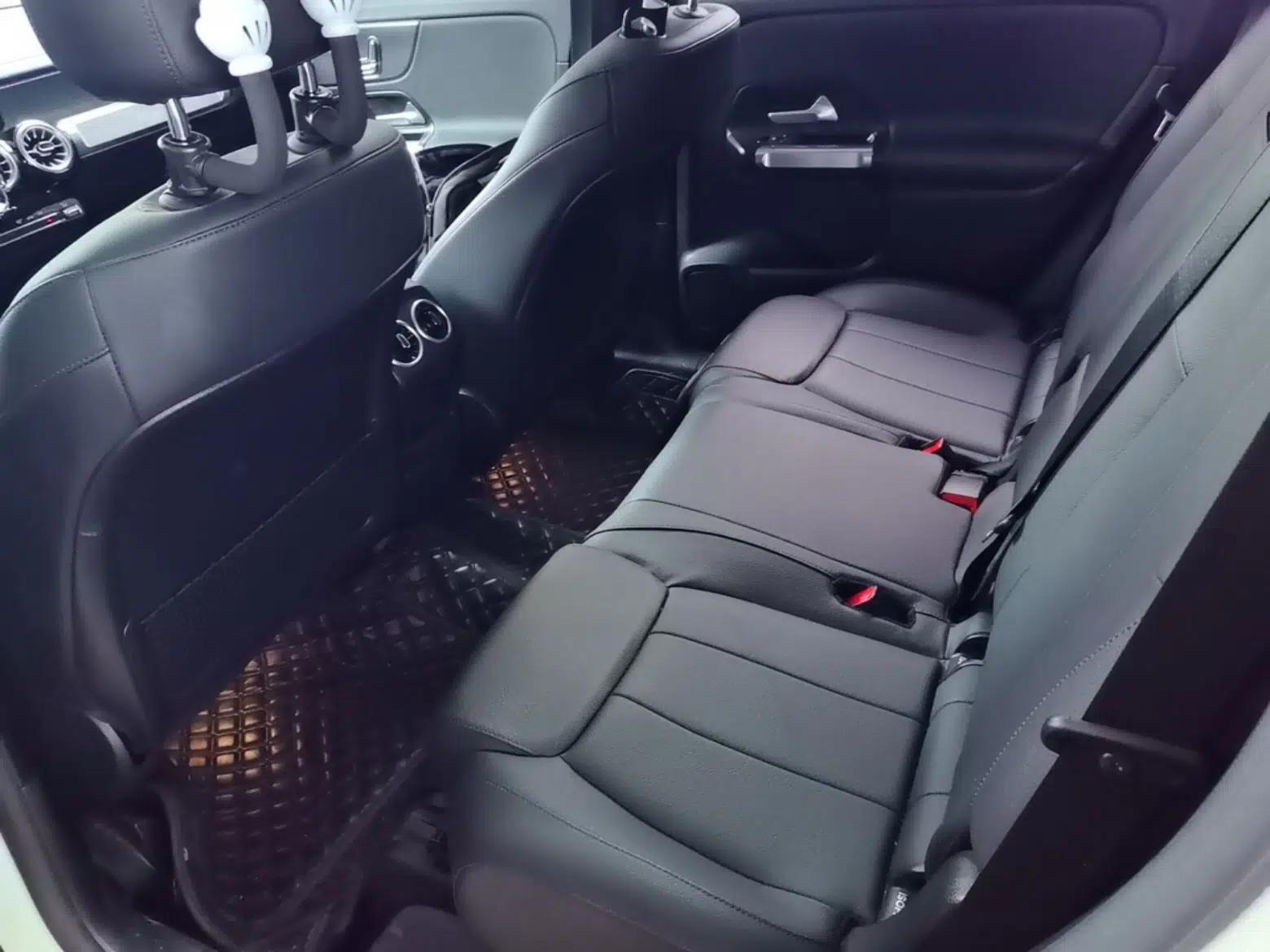 Mercedes-Benz GLB 2023 GLB 220 Fashion Model — миниатюра 20