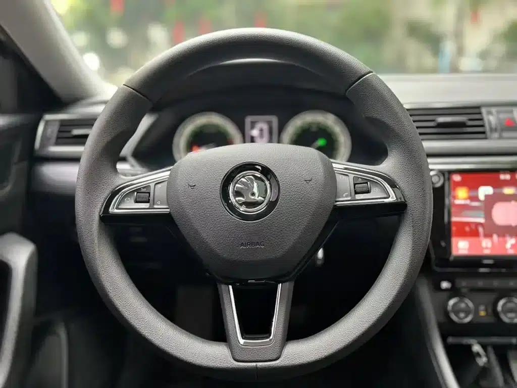 Superb 2018 TSI280 DSG Comfort Edition (National V Emission Standard) — миниатюра 9
