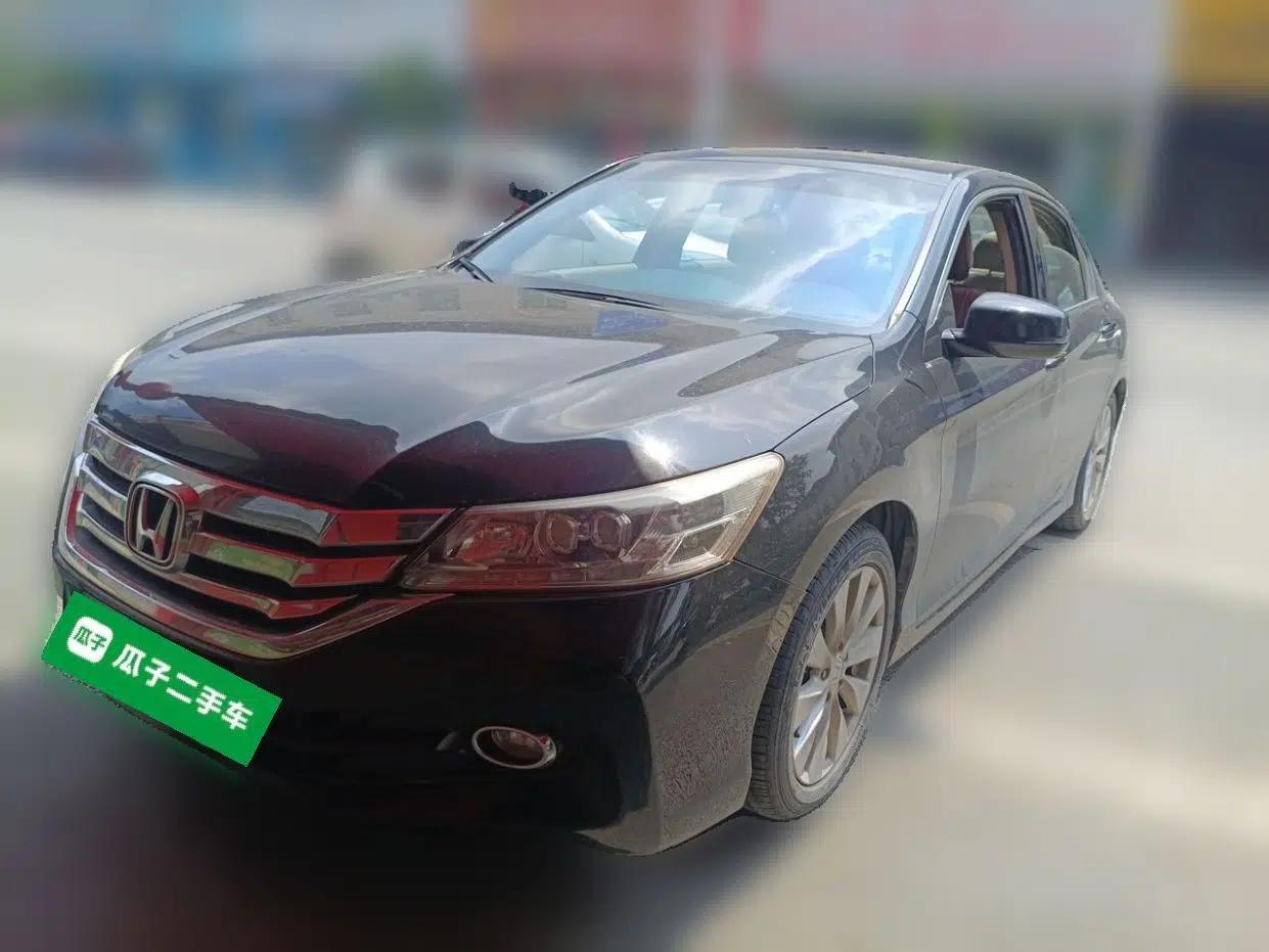 Honda Accord 2014 2.4L EX Luxury Edition — миниатюра 1