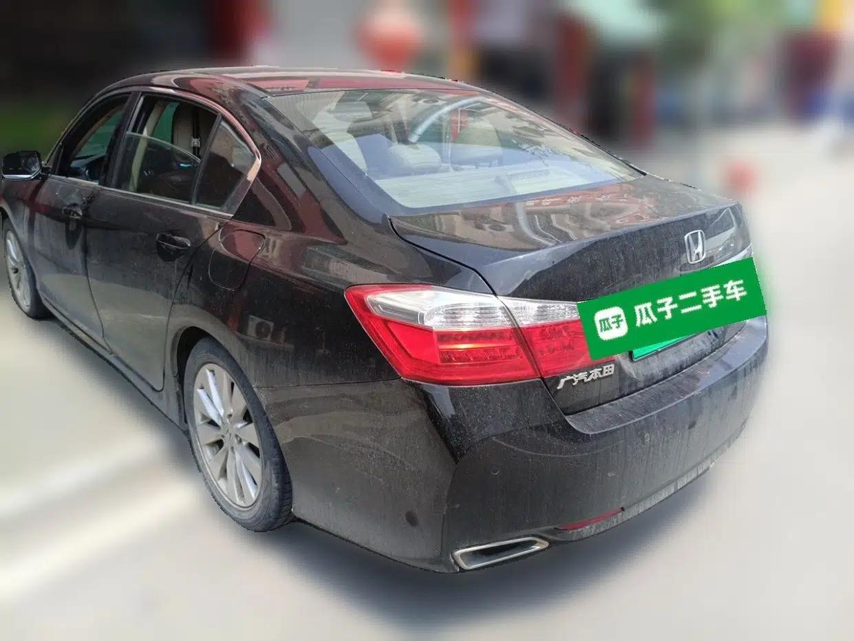 Honda Accord 2014 2.4L EX Luxury Edition — миниатюра 4