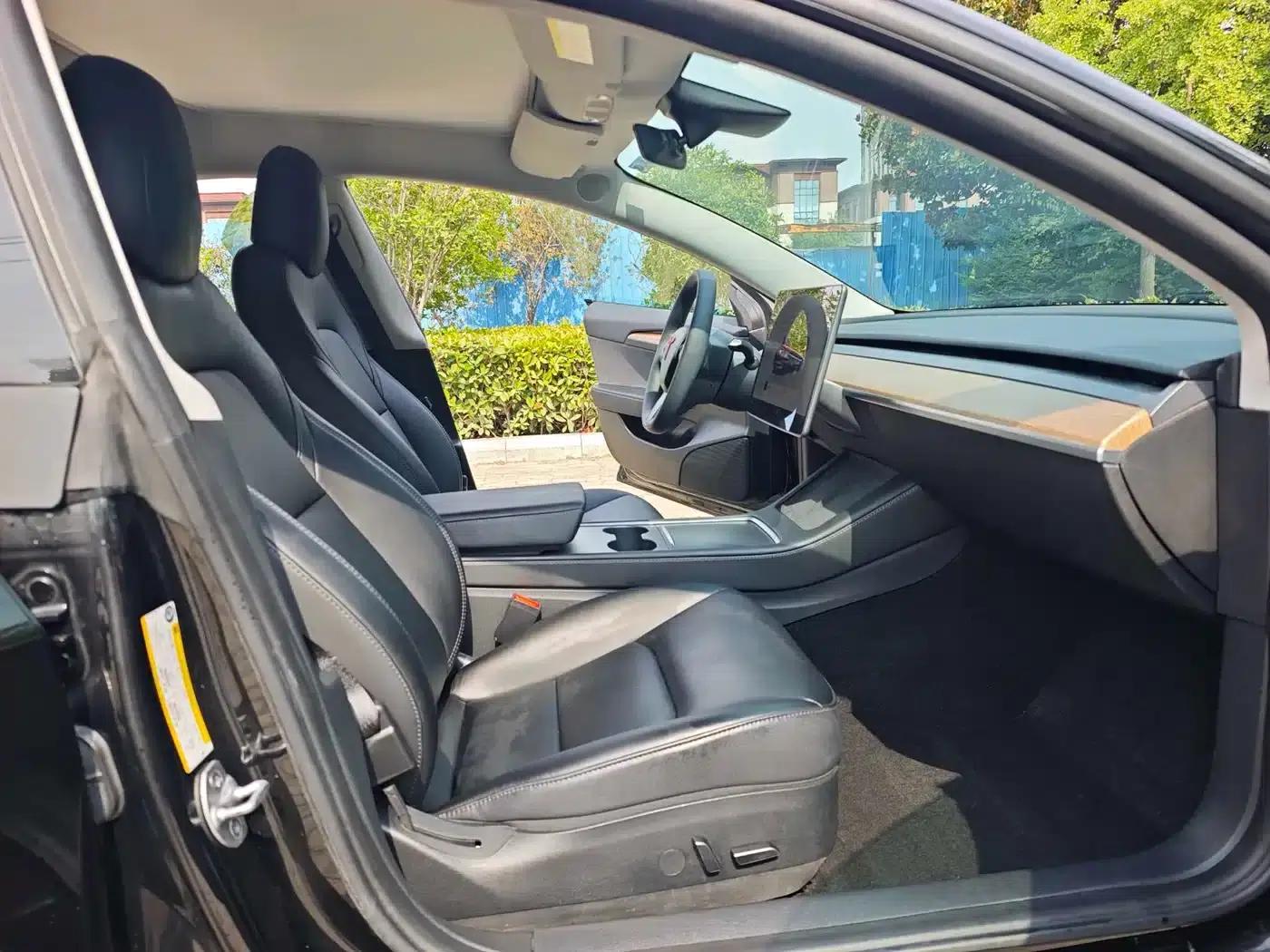 Model 3 2023 Rear-Wheel Drive — миниатюра 5