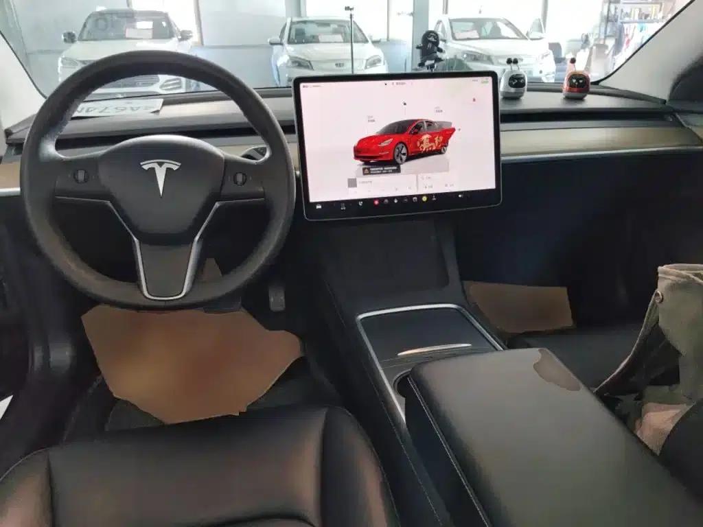 Model 3 2022 Rear-Wheel Drive — миниатюра 6