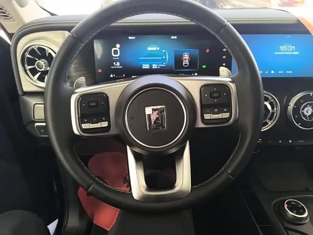 Tank 300 2023 Off-Road Edition 2.0T Conqueror — миниатюра 7