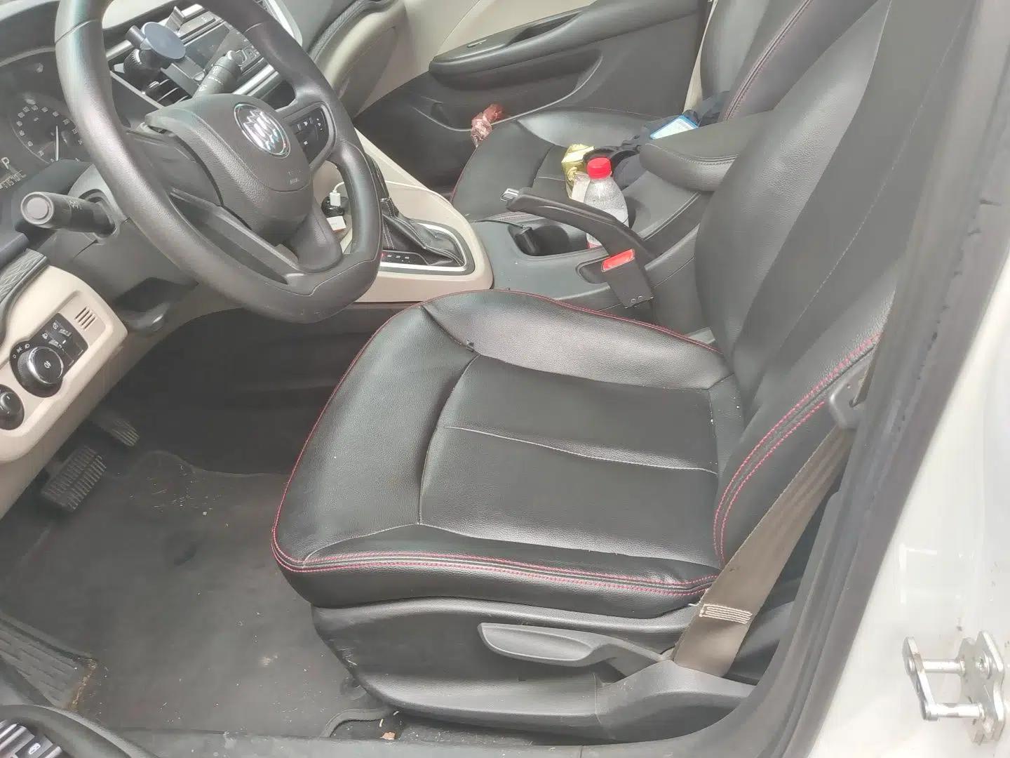 Buick GT 2016 15N Automatic Entry-Level Trim — миниатюра 15