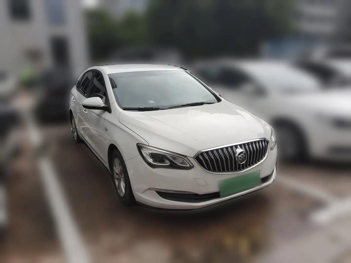 Buick GT 2016 15N Automatic Entry-Level Trim — миниатюра 3