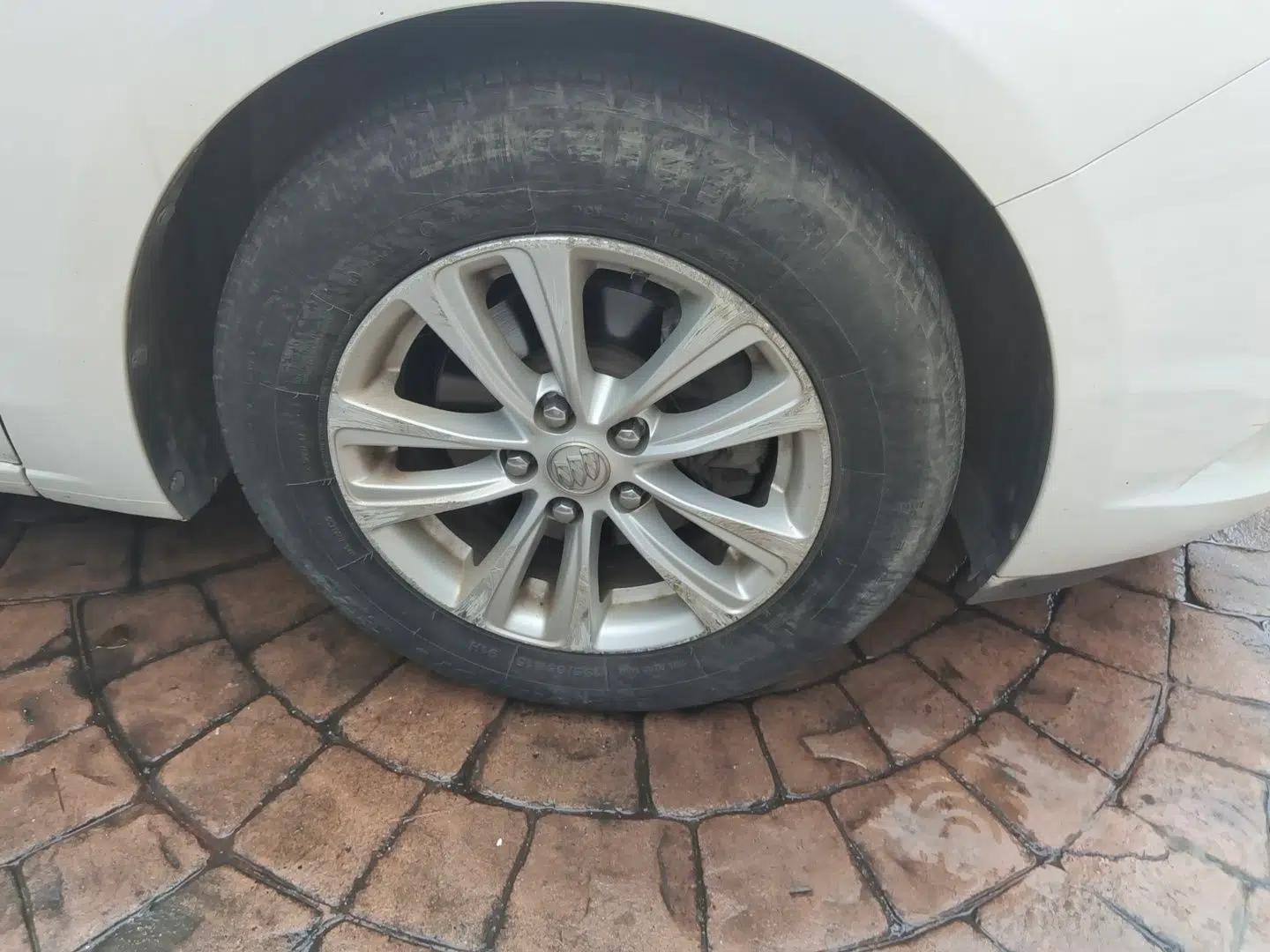 Buick GT 2016 15N Automatic Entry-Level Trim — миниатюра 8
