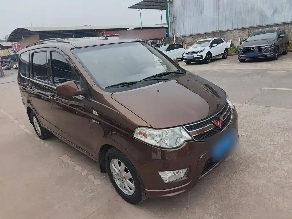 Wuling Hongguang 2014 1.5L S Standard Edition — миниатюра 4