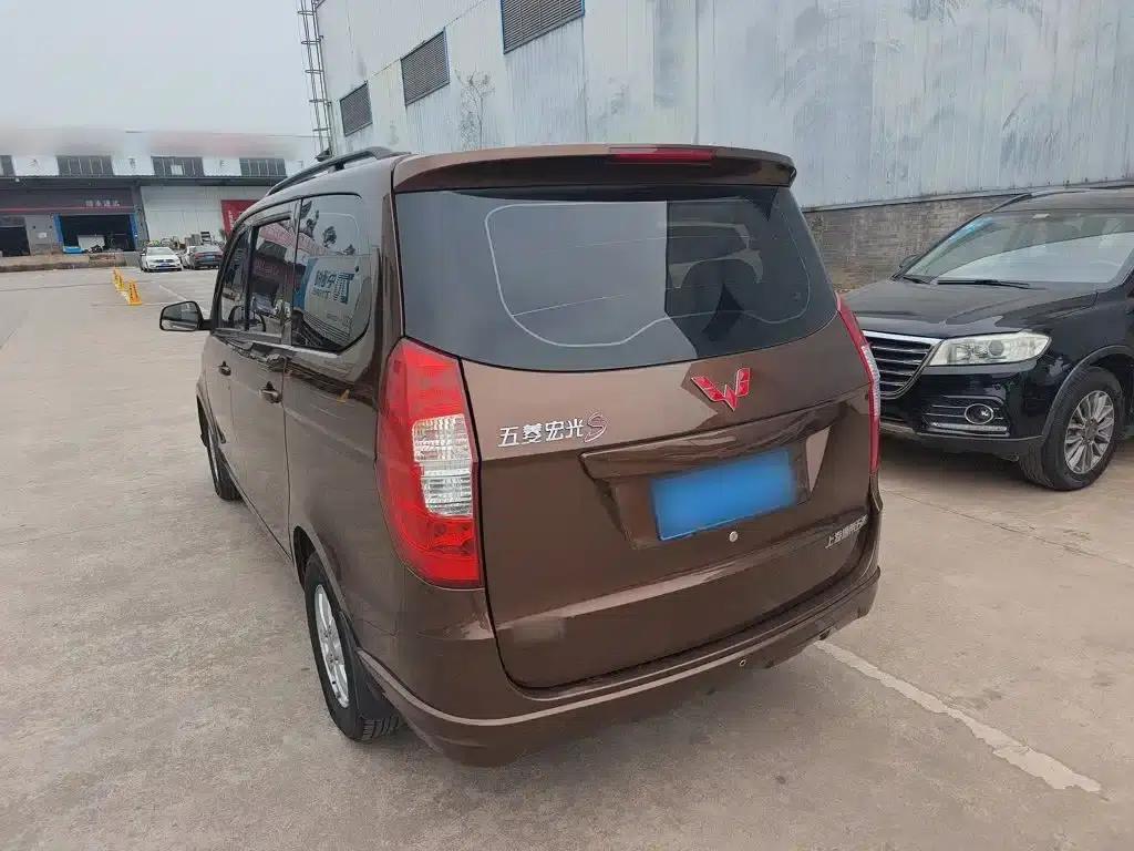 Wuling Hongguang 2014 1.5L S Standard Edition — миниатюра 5