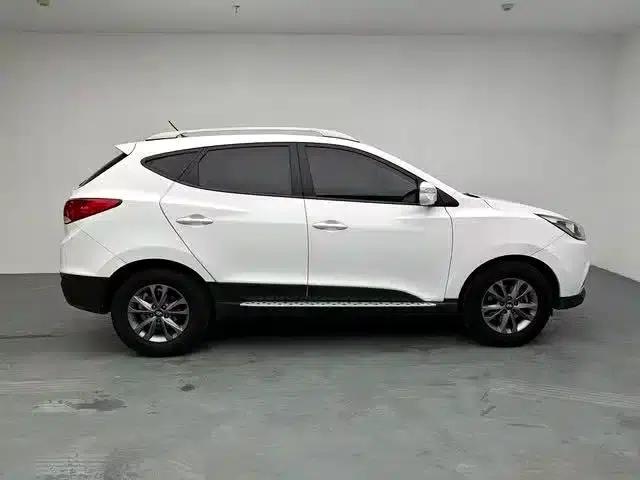 Beijing Hyundai ix35 2015 2.0L Automatic 2WD Comfort Model (National IV Emission Standard) — миниатюра 5