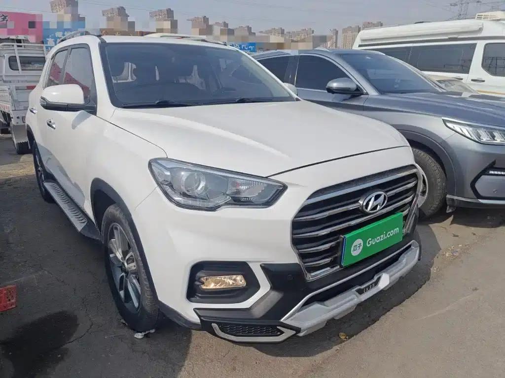 Beijing Hyundai ix35 2019 2.0L Automatic 2WD Smart & Enjoy Edition (National V Emission Standard) — миниатюра 4