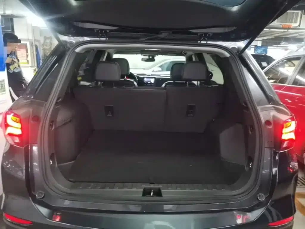 2021 Chevrolet Equinox 535T Cross Edition — миниатюра 19