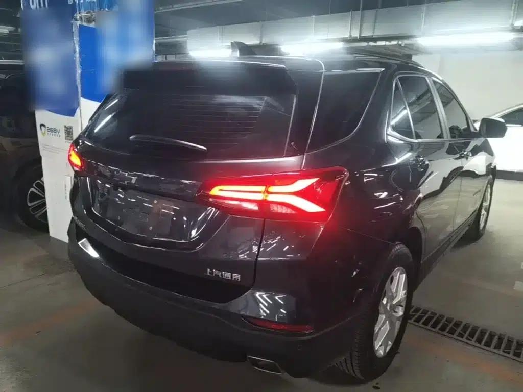 2021 Chevrolet Equinox 535T Cross Edition — миниатюра 7