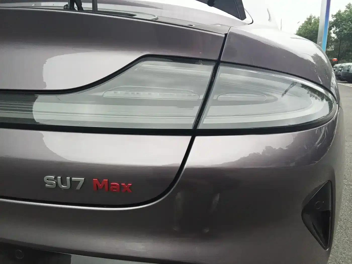 Xiaomi SU7 2024 All-Wheel Drive Long Range High-End Intelligent Driving Max Edition — миниатюра 17