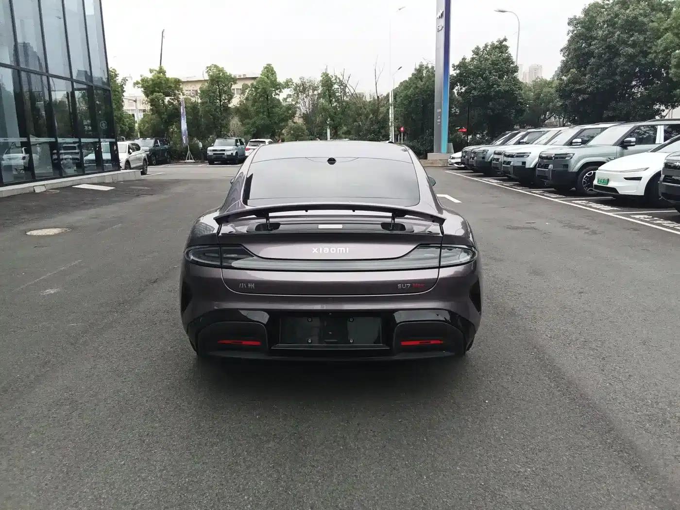 Xiaomi SU7 2024 All-Wheel Drive Long Range High-End Intelligent Driving Max Edition — миниатюра 18