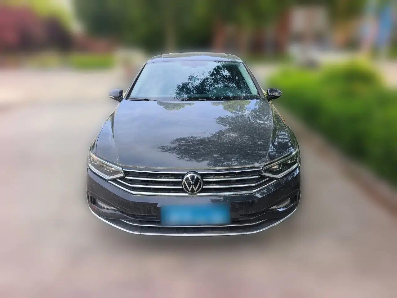 Volkswagen Magotan 2020 330TSI DSG Luxury Edition — миниатюра 2